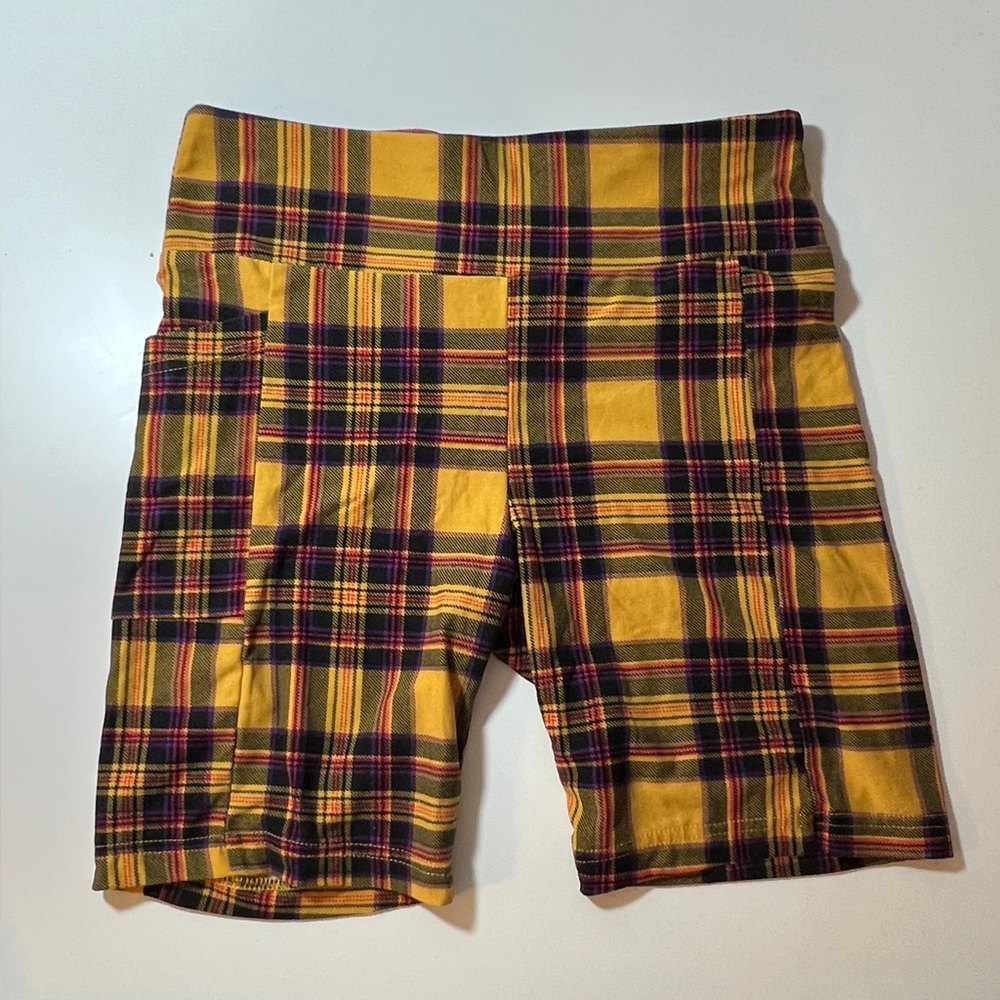 No Boundaries Legging Shorts